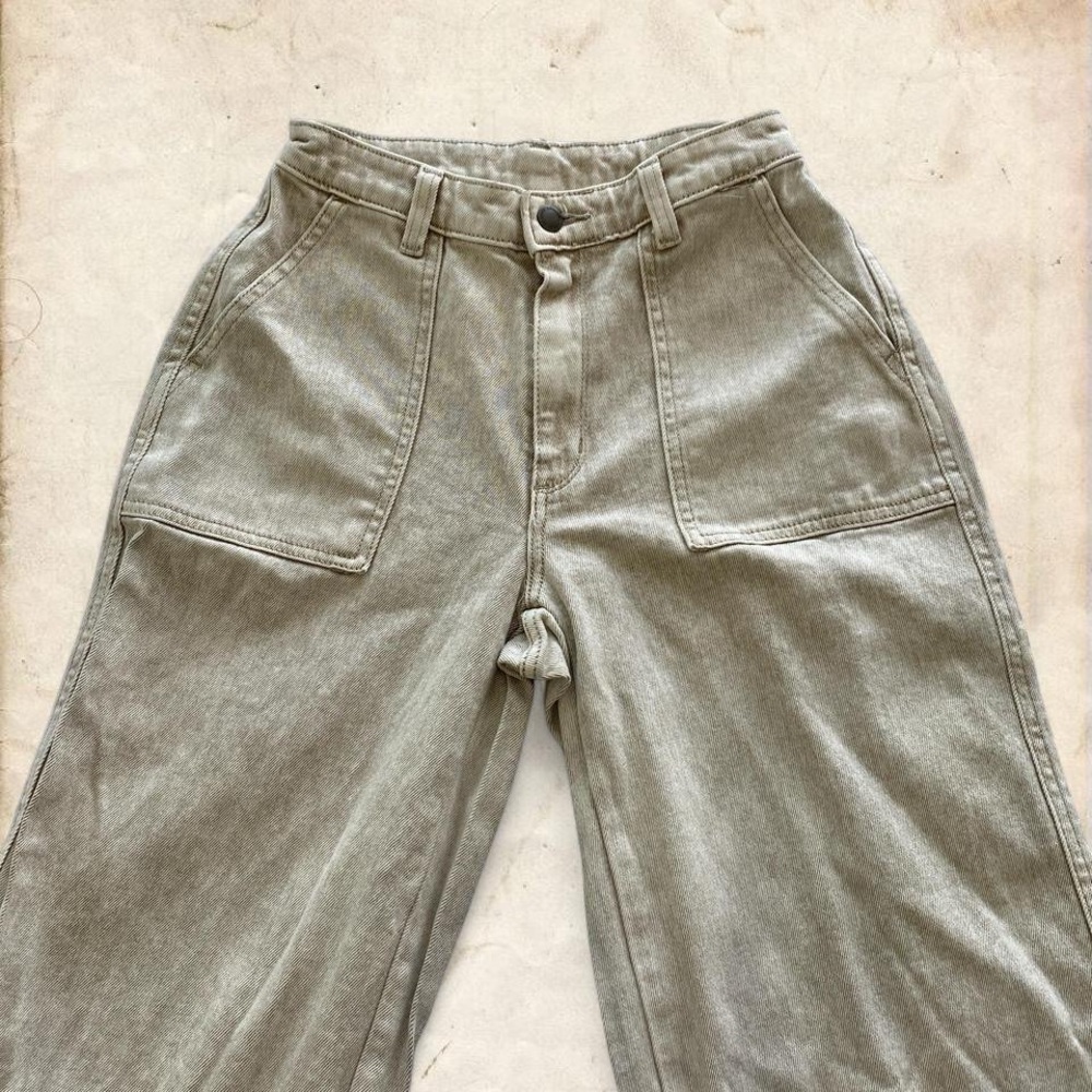Universal Thread Cream Wide-Leg Pants - Picture 2 of 9